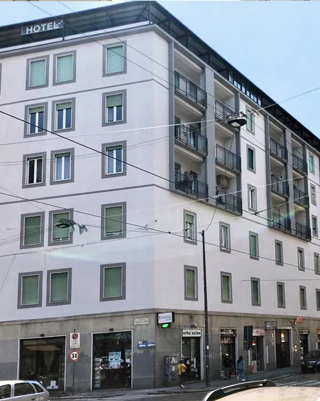 Via Sabotino 16 Milano